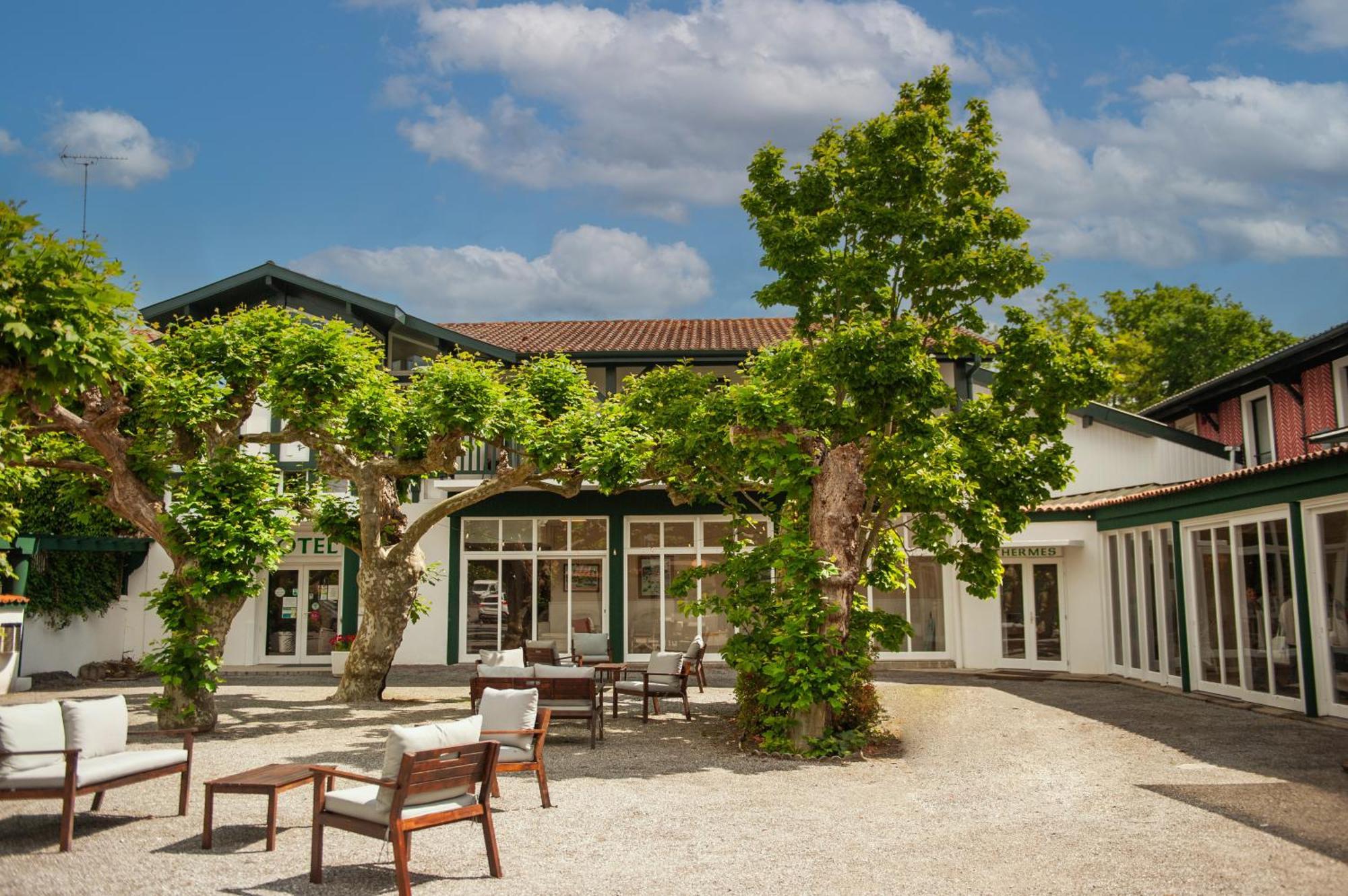 Logis Thermal Saubusse Exterior foto